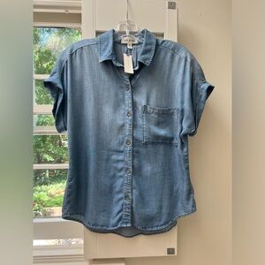 Cloth & Stone chambray denim button down